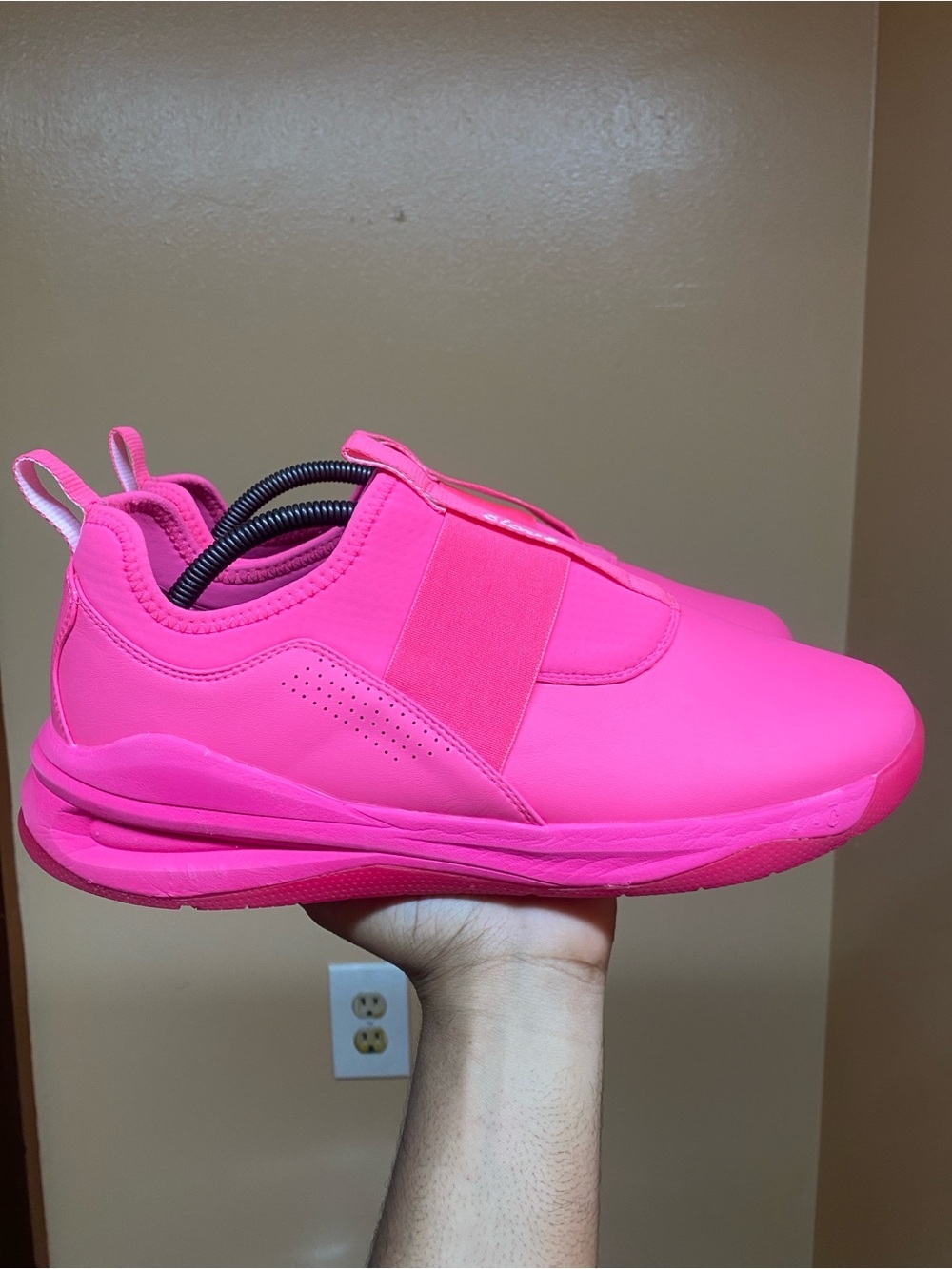Clove Classic Solo Laceless Slip On Nursing Sneakers “Hot Pink” Men’s Size 12